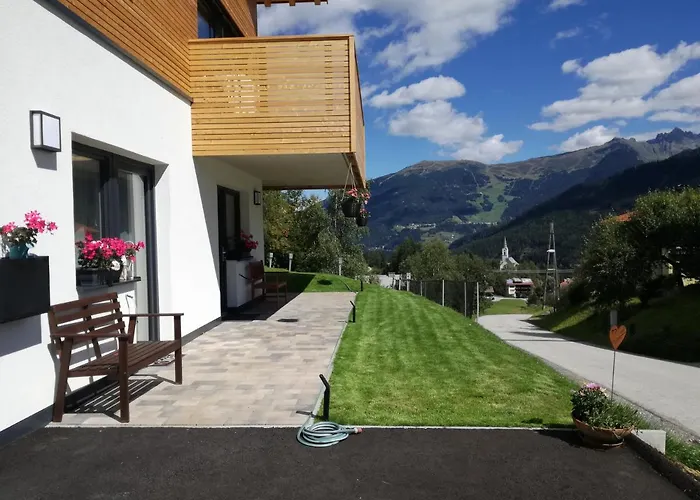 Bergperle & Mountain Sport Fliess